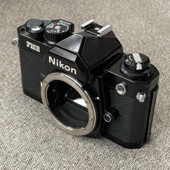 [SOLD] Nikon FM2n Black 35mm SLR Film Camera Body And MD-12 Motor Drive - Picture 11 of 16